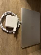 Apple MacBook Pro 13" (2017) -