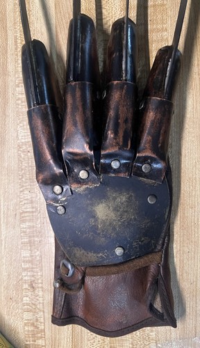 Guanto replica nightmare on - replica,