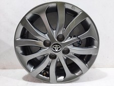TOYOTA YARIS 1 ruota 15x5J