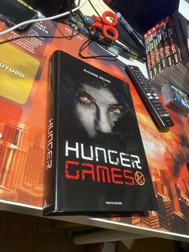 Libro hunger games suzanne - games,