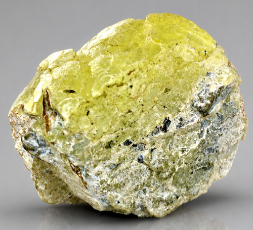 Natural yellow brucite crystal