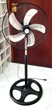 Ventilatore a Piantana 5 Pale Alluminio- oscillante 45W 3 Velocità Diametro 50cm