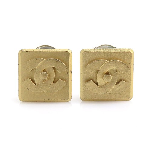 Orecchini clip con - a,