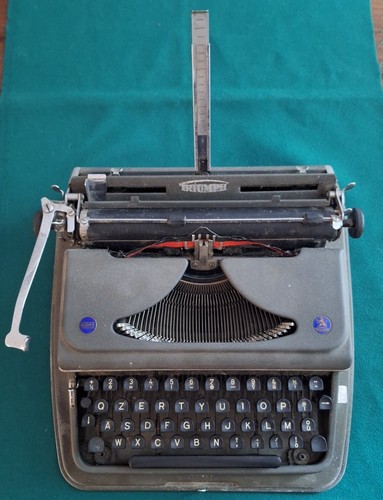 Macchina scrivere vintage - scrivere,