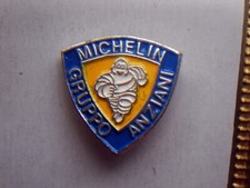 Rari pneumatici Italia PIN MICHELIN anni 80 BIBENDUM Gruppo Anziani