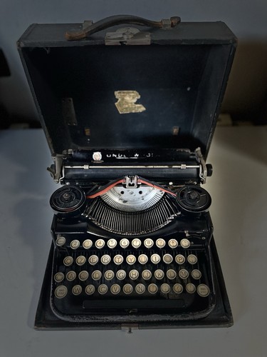 Macchina scrivere antica - da,