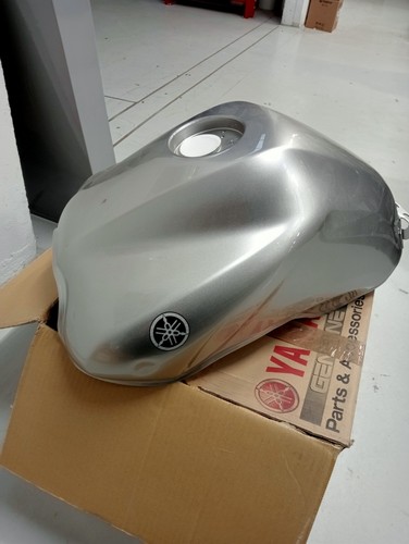 Serbatoio grigio yamaha - grigio,