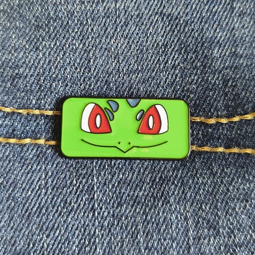 Spilla pins badge - spilla,