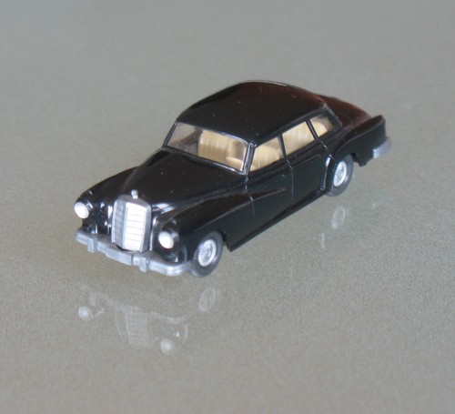 Mercedes 300d w189 - █►,