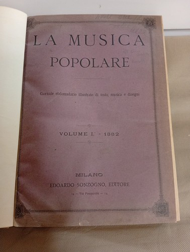 Musica popolare giornale - musica,