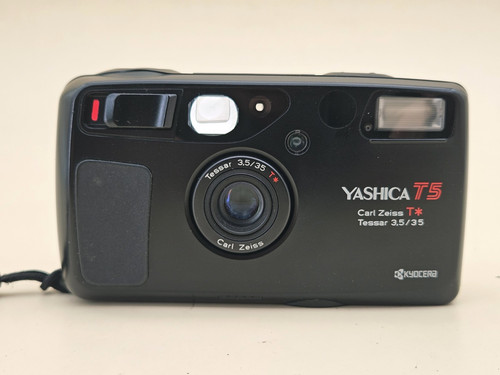 Yashica appareil photo - t5,