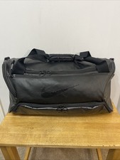 Borsone Nike nero resistente alle intemperie per palestra/allenamento 