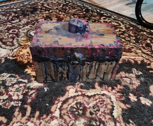 Dybbuk box - dybbuk,