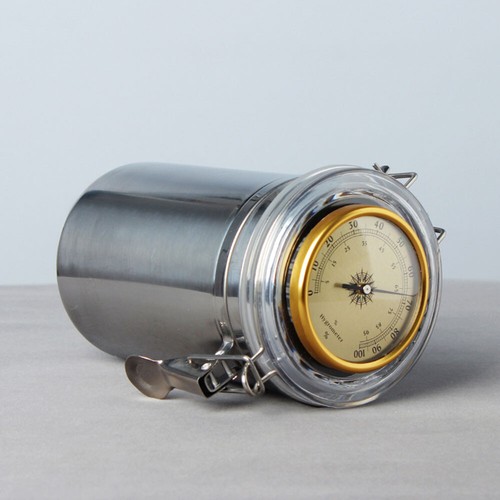 Humidor jar with humidifier - with,