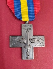 Medaglia .Croce guerra Civile Di Spagna 1936. Nastro Lungo. Bellissima