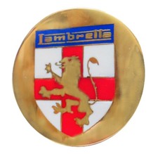 Distintivo spilla dorata