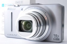 Nikon COOLPIX S9300 argento