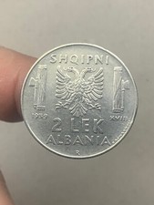 r74_397) ALBANIA Vittorio