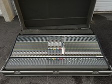 Midas XL250 Analog Mixing