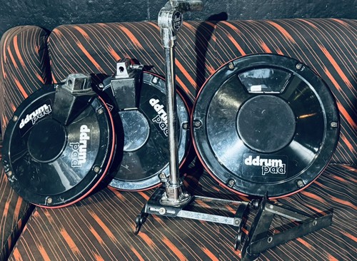 Ddrum pads bass - +, +