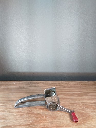 Grattugia trituratore vintage - grattugia/trituratore,