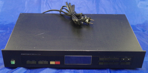 Proton 300 fm - proton, am