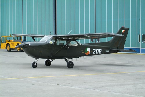 Cessna 172 skyhawk larghezza - 172, (larghezza