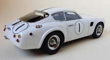 1/18 Aston Martin DB4 GT