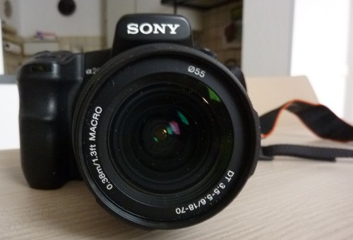 Sony alpha 200 - sony,