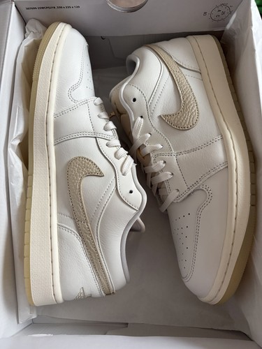 Nuove scarpe ginnastica - scarpe,
