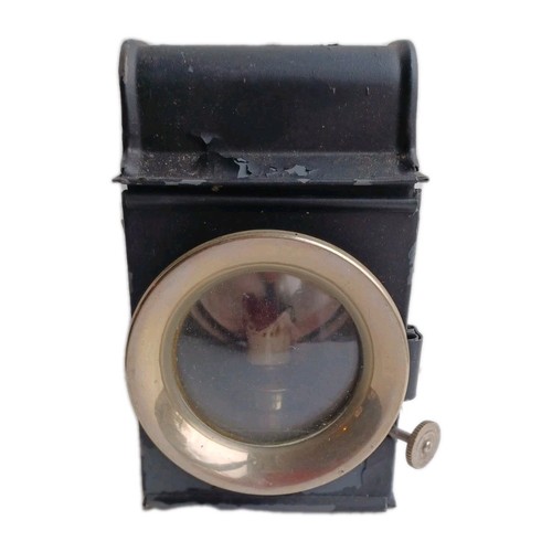 Railwayana carriage oil lamp - carriage,