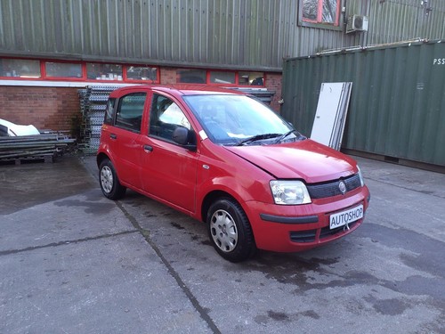 Griglia anteriore fiat panda - fiat,
