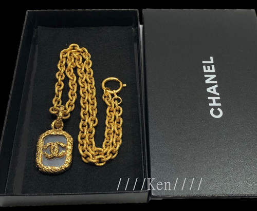 Chanel collana ciondolo - chanel,