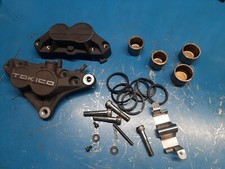 Pinza Anteriore Destra Suzuki