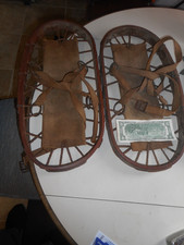 Coppia di antiche ciaspole