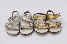 Sandalo surfista acqua salata