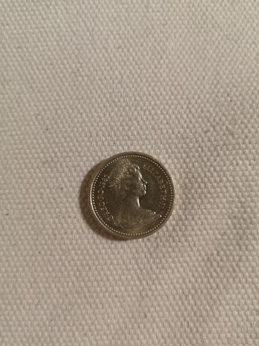 Moneta pound 1983 - moneta,