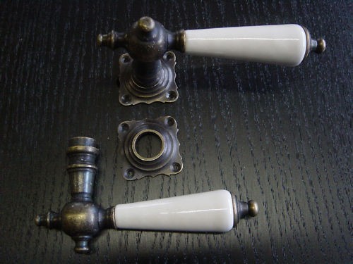 Set pulsanti con rosette