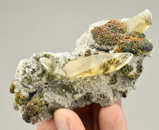 Calcite con calcopirite -