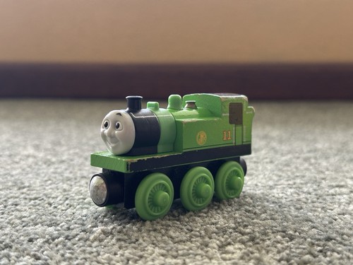 Oliver thomas friends 2012 - thomas,