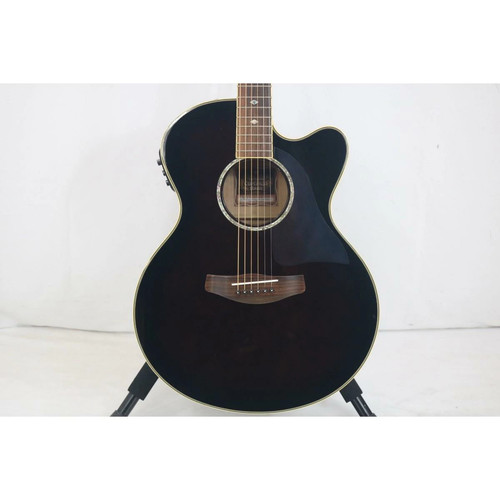 Chitarra acustica elettrica