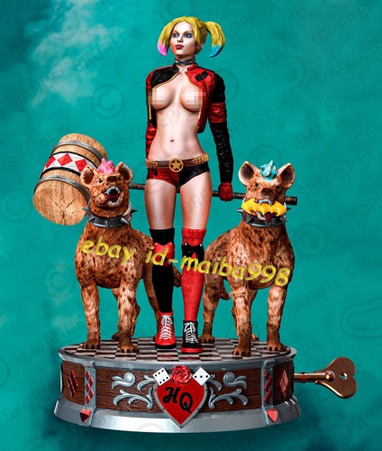 Naked harley quinn hyenas - harley,