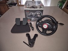 Volante Con Pedaliera Trust GM-3200 per PS2