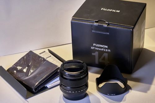 Fujinon 2 8 r pari - xf, 2.8
