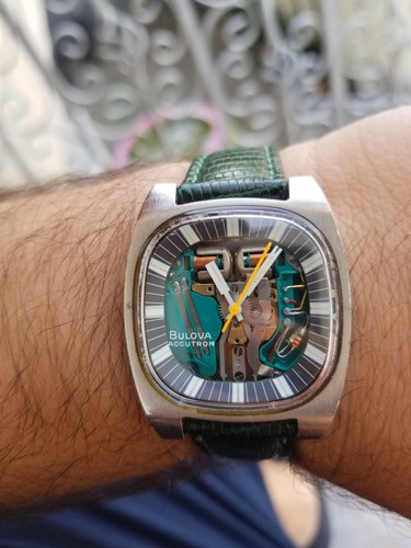 Vintage bulova accutron - bulova,