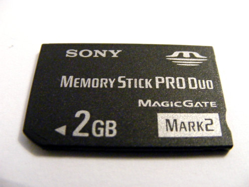 2gb memory stick pro duo - memory,