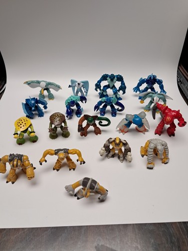 Huge gormiti figure card lot - huge,