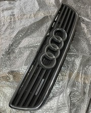 AUDI A6 S6 QUATTRO GRIGLIA MASCHERINA RADIATORE  4A0853651C 2.5 Diesel 85kw