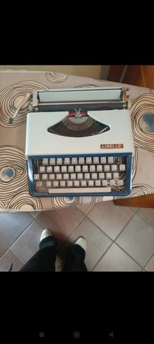 Macchina scrivere antiche - macchina,