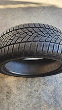 N°1 cop 235/45 R19 99V M+S